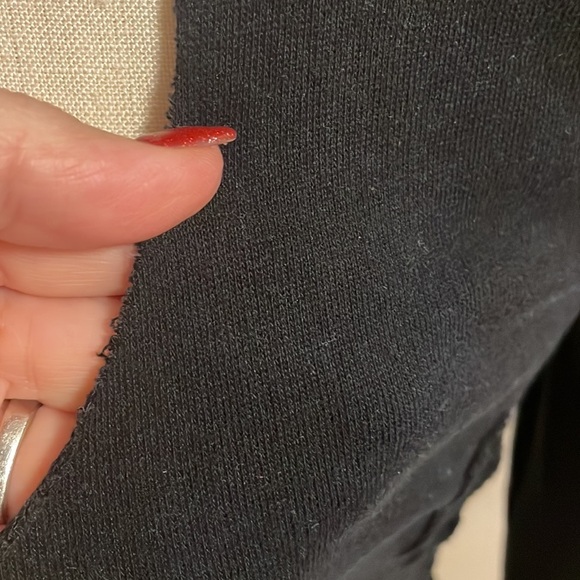 Distressed cut out / torn look / cold shoulder fashion lightweight sweatshirt S - Picture 10 of 15